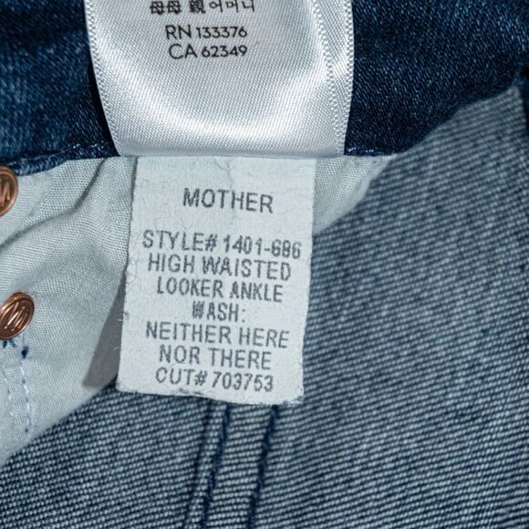 MOTHER Denim $248 High Rise Looker Ankle Jeans Blue Neither Here Nor there 25 - Picture 10 of 14